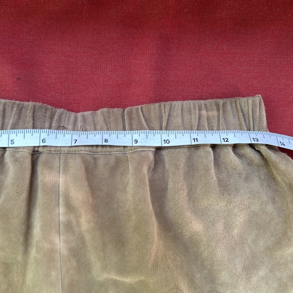 Leather Suede Shorts size small - Picture 5 of 6